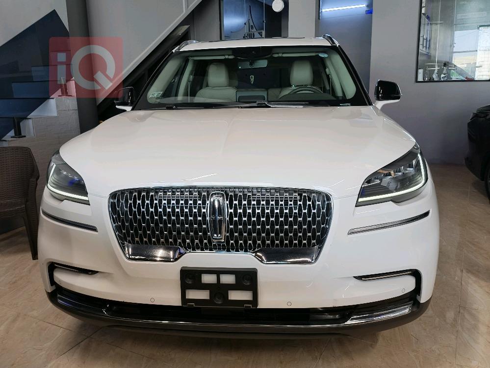 Lincoln Aviator